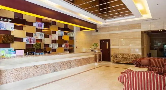 Spring Time Hotel Zhujiang New Town Branch, Boek Hotel Hotels in Guangdong met parkeren, Parkeren