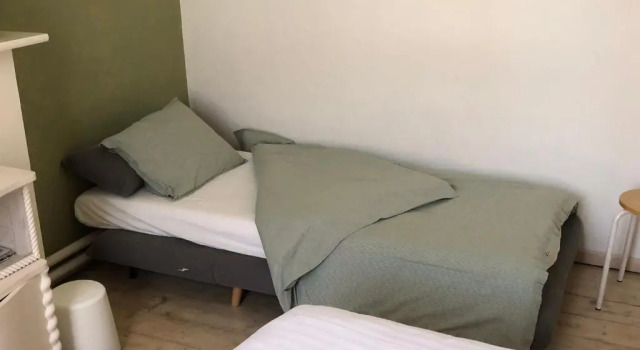 Beaux Temps b&b, Rezerwuj Bed and Breakfast Hotele w Bruksela z parkingiem, Parking