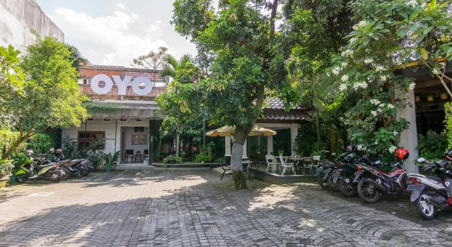OYO 1059 Roemah Oma Guest House