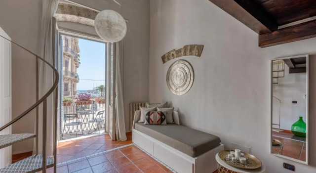 Апартаменты Old Town Loft M8 Bari