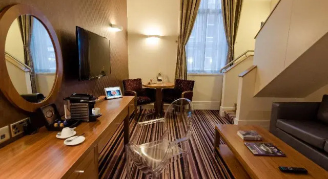 Номер Deluxe Leopold Hotel
