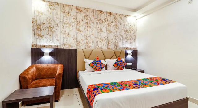 Номер Deluxe FabHotel Rotano Grand Marathahalli