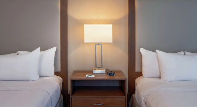 Четырёхместный люкс Accessible с балконом Homewood Suites By Hilton New Orleans French Quarter
