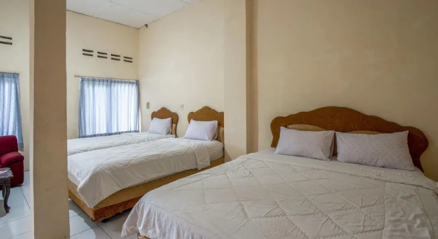 Standardní Dvoulůžkový s manželskou postelí Rodinný pokoj Hotel Jogja Bukittinggi