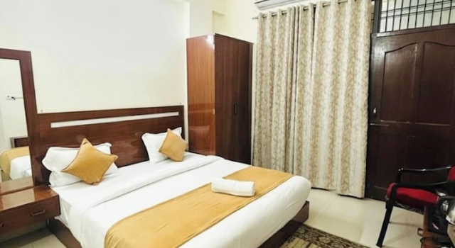 Номер Deluxe Varanasi Hotel V-E-D-A Vatika