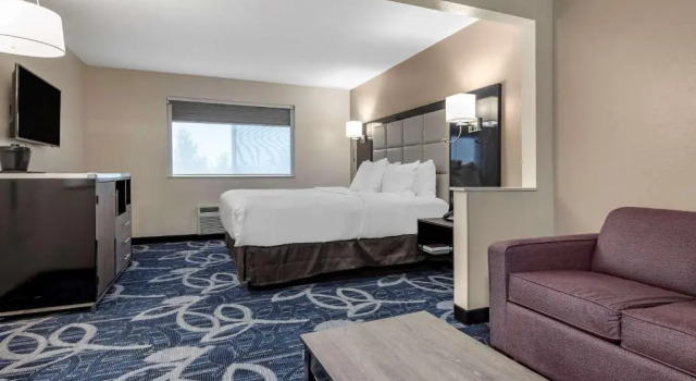 Люкс Comfort Inn & Suites Liverpool - Syracuse