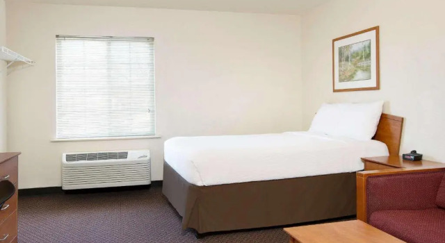 Номер Standard WoodSpring Suites Fort Worth Forest Hill