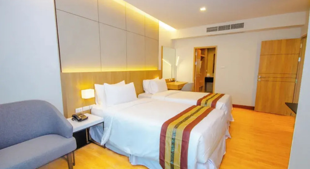 Двухместный номер Standard с балконом и с видом на город The Grand Chaiyapruek Nimman Chiangmai Free Airport Shuttle