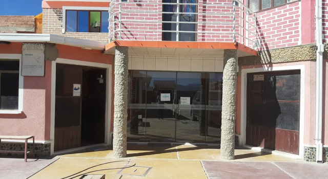 Cilos Hostal - Hostel, Забронировать Хостел Отели в центре Уюни, в центре, Завтраки, Парковка