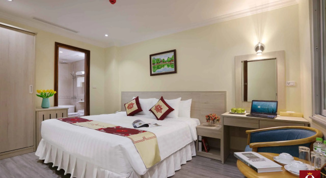 Двухместный номер Deluxe with Window Hanoi Splendid Premium Hotel