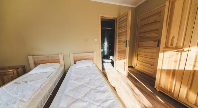 Pokoje i Apartamenty Nad Potokiem, Boek Appartement Hotels in Klein-Polen met parkeren, Parkeren
