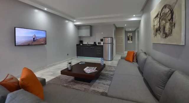 Люкс Le Yacht Suites Hotel