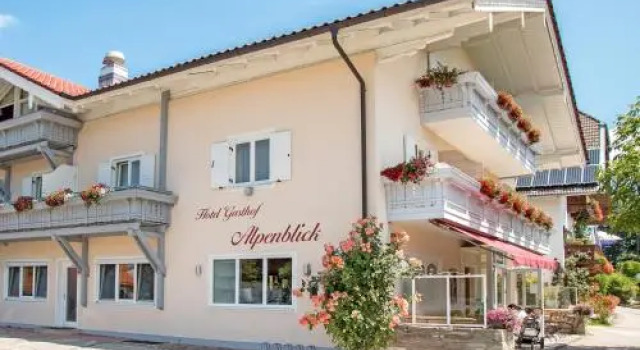 Hotel Garni Alpenblick, Rezervasyon Otel Bergen Chiemsee