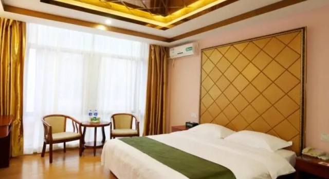 Двухместный номер Standard GreenTree Business Inn HuiZhou South Railway Station DanShui RenMin Road Business Hotel