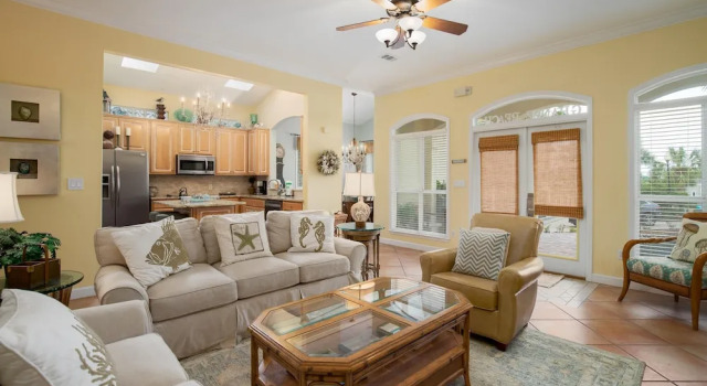 42 N Grande Beach Dr, Varaa Hotelli Hotellit Emerald Coast uima-altaalla, Uima-allas
