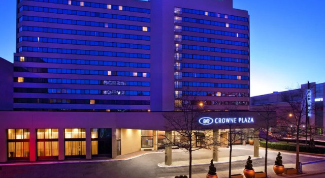 Crowne Plaza Hotel White Plains downtown, Varaa Hotelli White Plains Westchester County