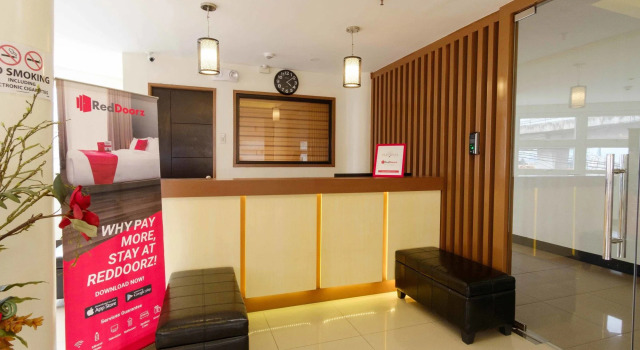 RedDoorz Plus @ EDSA Congressional, Rezervovat Hotel Quezon City 