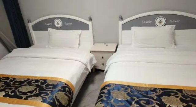 Люкс Deluxe Enshi Haochen Homestay