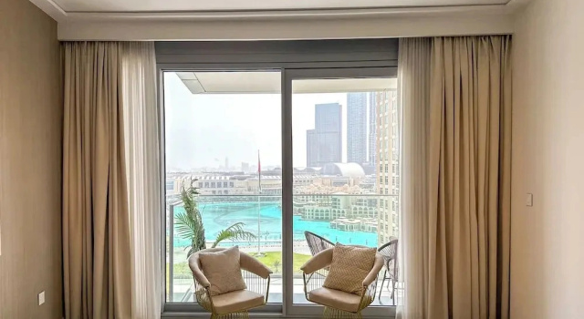 WelHome - Luxury Apt in Downtown with Burj Khalifa & Fountain View, Забронировать Апартаменты/квартира Отели Эмирата Дубая с парковкой, рядом с SEGA Republic, Парковка