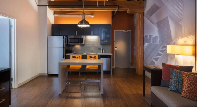 Люкс c 1 комнатой Residence Inn by Marriott Boston Downtown Seaport