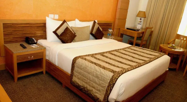 Comfort Inn Saffron Kiran
