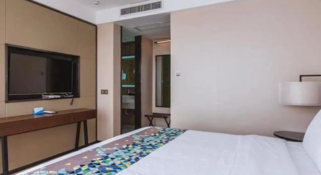 Двухместный номер Deluxe с видом на город Vyluk J Hotel Guiyang Railway Station