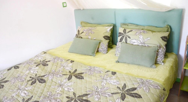 Bungalow With one Bedroom in Pointe-noire, With Furnished Garden and W, Prenota Casa vacanze Cottage a Pointe-Noire, Cottage