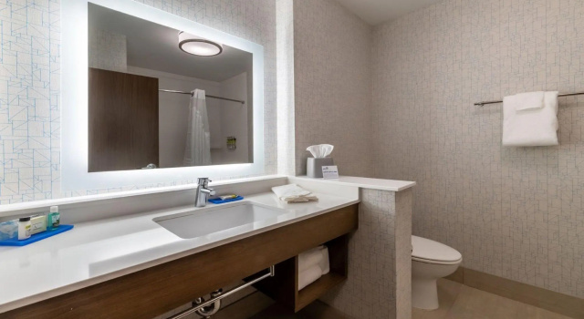 Двухместный номер Standard Holiday Inn Express & Suites Marion by IHG