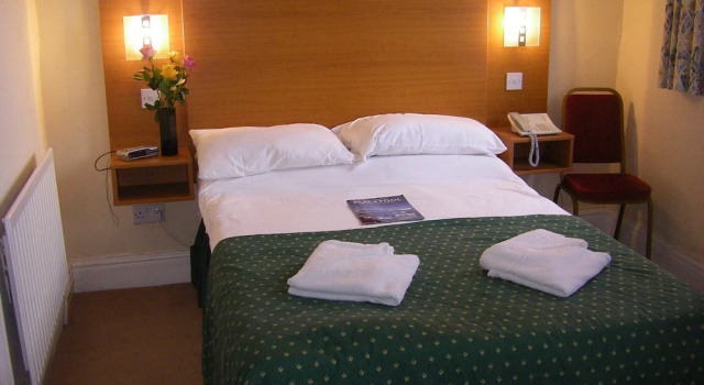 Семейный номер Standard The Waldorf Hotel