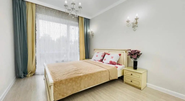 Около арбата в ЖК 12 месяцев, Жанибек, Prenota Hotel Almaty Kazakistan