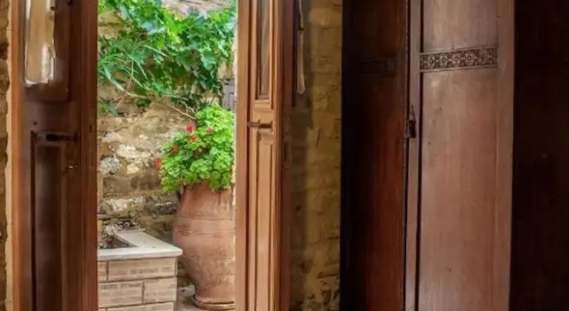 Smaragda Art Country House, Забронировать Дом для отпуска Отели East Crete с парковкой, Парковка