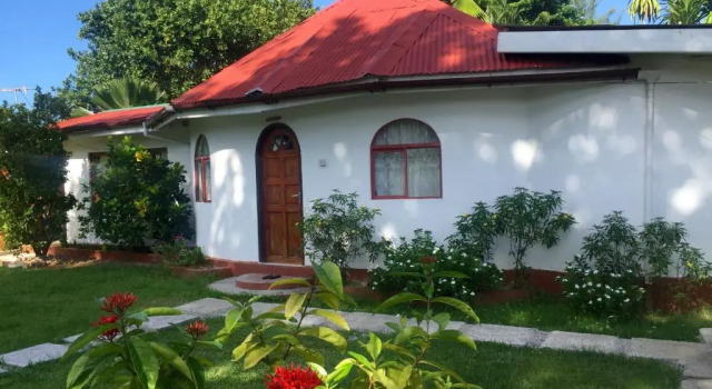Шале Superior Amitie Chalets Praslin