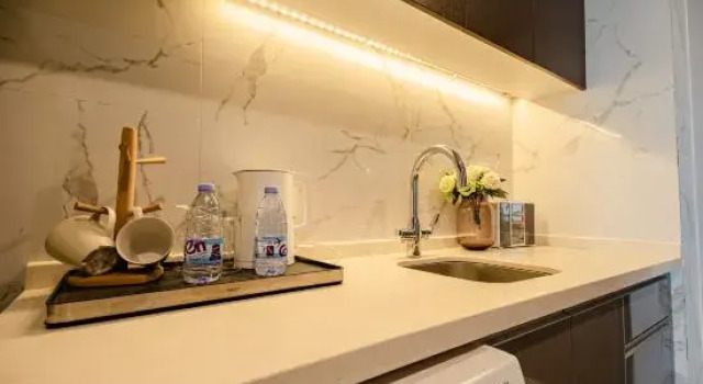 Люкс Yolan Executive Hotel Apartments