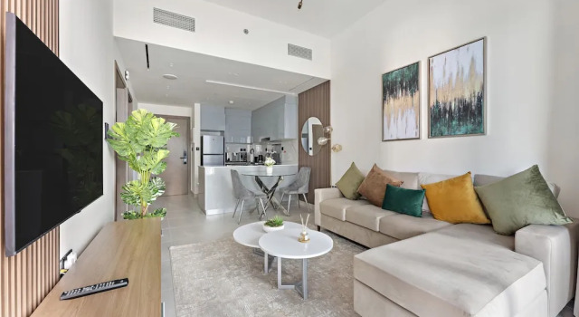 Апартаменты Deluxe с балконом WelHome - Contemporary 1BR in Binghatti Canal & Burj Views