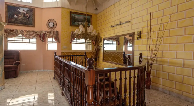Коттедж Comfort с видом на океан Leela's Manor