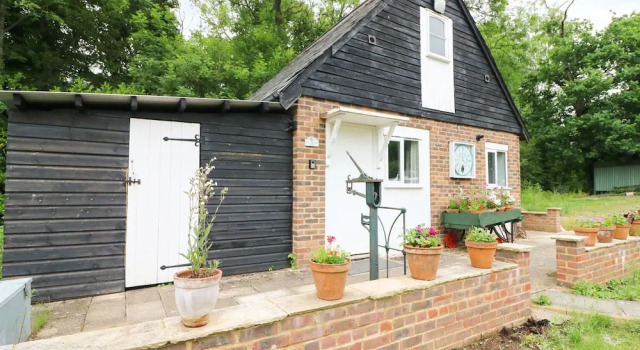 Tick Tock Cottage, Забронировать Дом для отпуска Коттеджи Исторического графства Суссекса, Коттедж