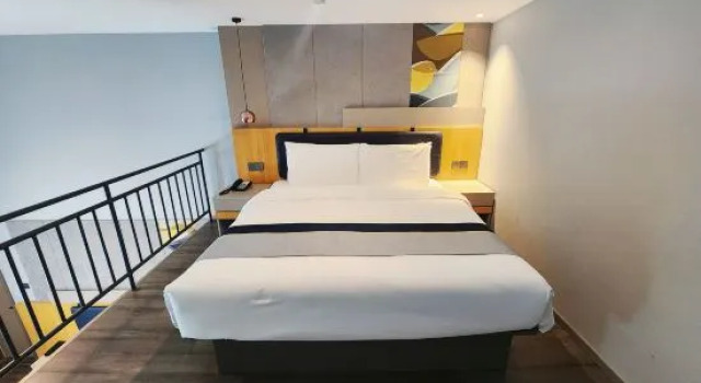 Люкс Homeinn Selected Hotel (Ancient City of Kashgar Scenic Area)