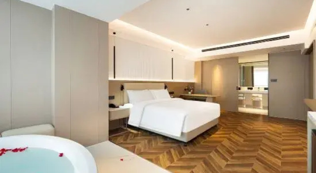 Люкс Business Gloria Plaza Hotel Shenyang