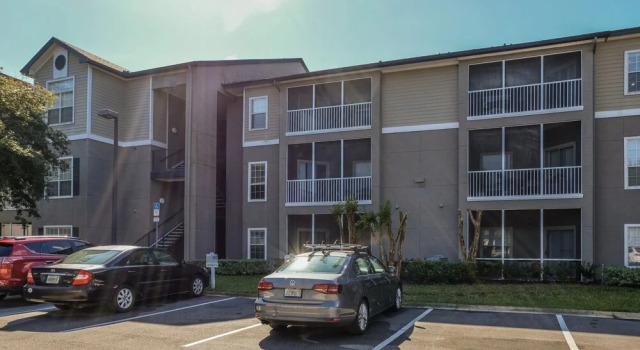 1 BR and 2 BR Jacksonville Beach Apt with Parking by Frontdesk, Забронировать Отель Джексонвилл-Бич Jacksonville Coast