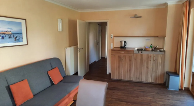 Апартаменты Comfort Hotel Karls Burg