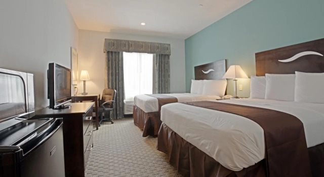 Четырёхместный люкс Americas Best Value Inn Sulphur