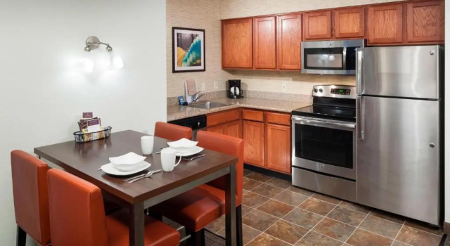 Люкс Residence Inn Kansas City Overland Park