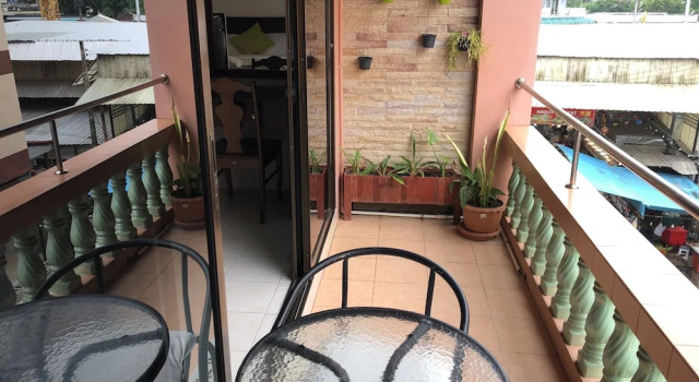 Двухместный номер Deluxe с балконом Sue@Cozy Guesthouse