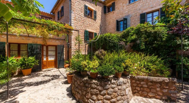 Finca Hotel Ca's Curial, Rezerwuj Hotel Hotele w Majorka z parkingiem, Parking