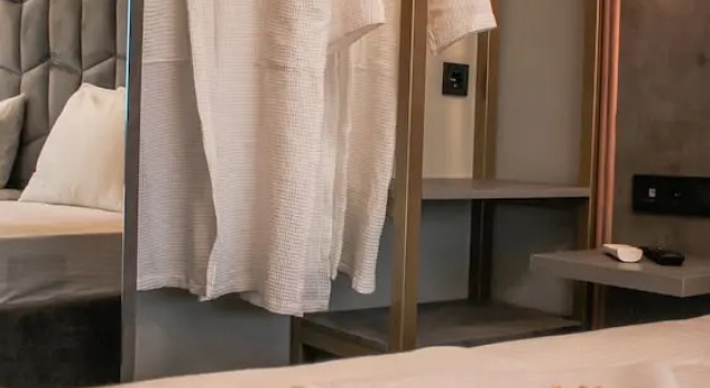 Двухместный номер Standard TALLES CITY HOTEL