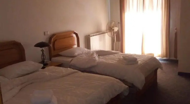 Palace Hostel Bsharry, Rezervați Hostel Tripoli North Governorate