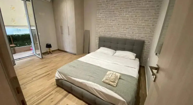 About Love Apartment- At015