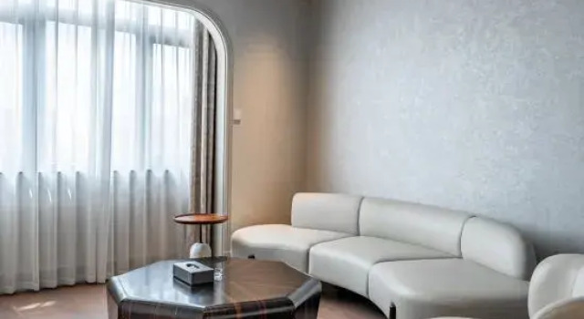 Люкс Luxury Ninghai Hantang Supreme Hotel (Jinshan Ninth Road Branch, Ninghai Station)