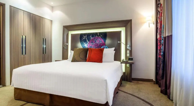 Двухместный полулюкс Novotel Bangkok on Siam Square