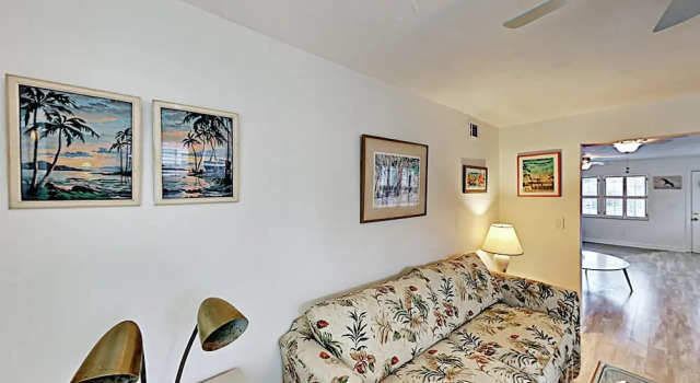 Endless Summer - 2 Br Home, Забронировать Дом для отпуска Отели Индиан-Рокс-Бич с бассейном, Бассейн